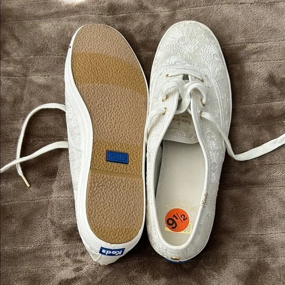 Kate Spade White Floral Embroidered Keds Sneakers - Picture 2 of 4
